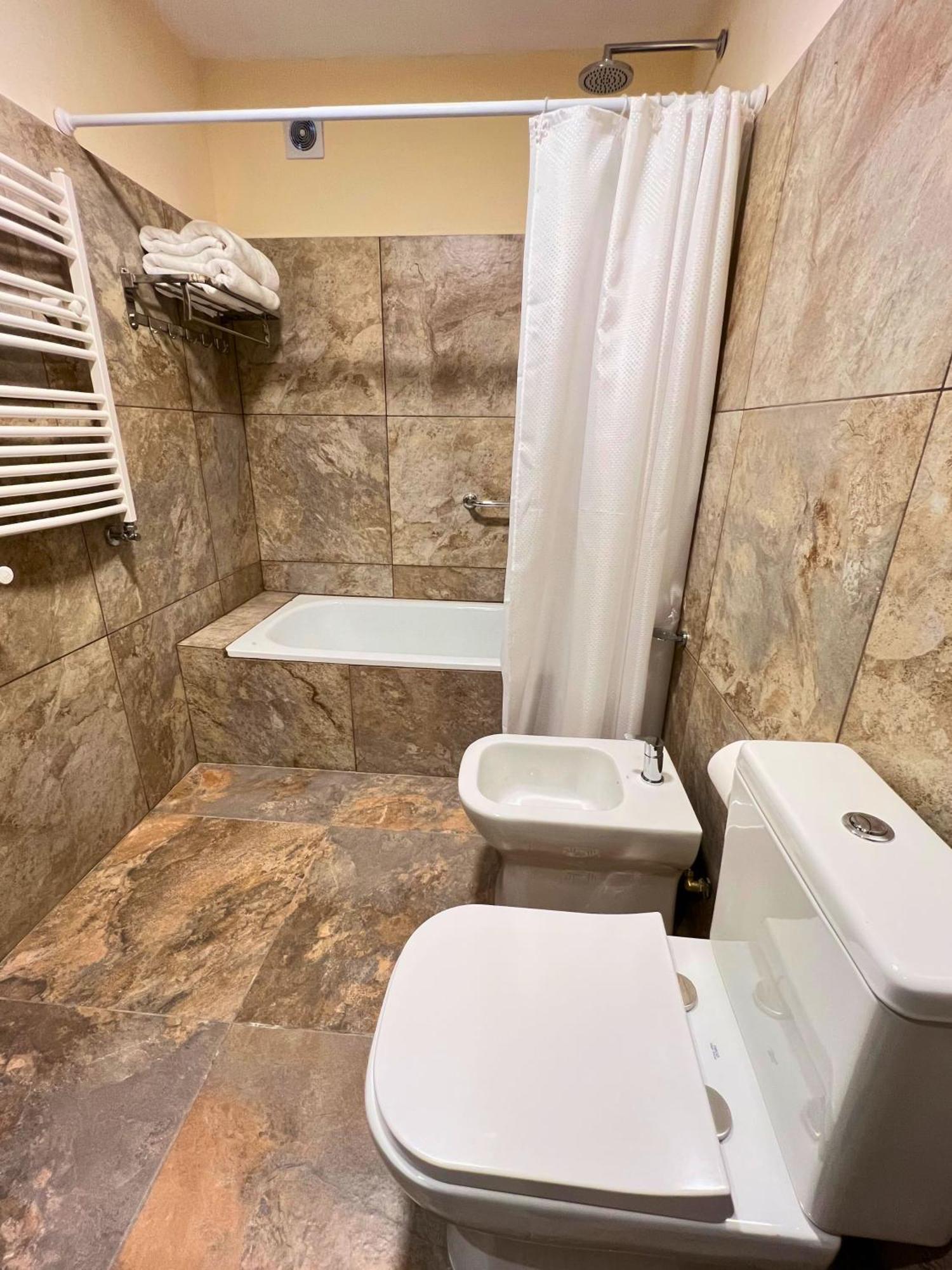 Huinid Pioneros Hotel 圣卡洛斯-德巴里洛切 客房 照片
